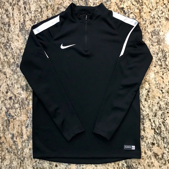 nike soccer pullover